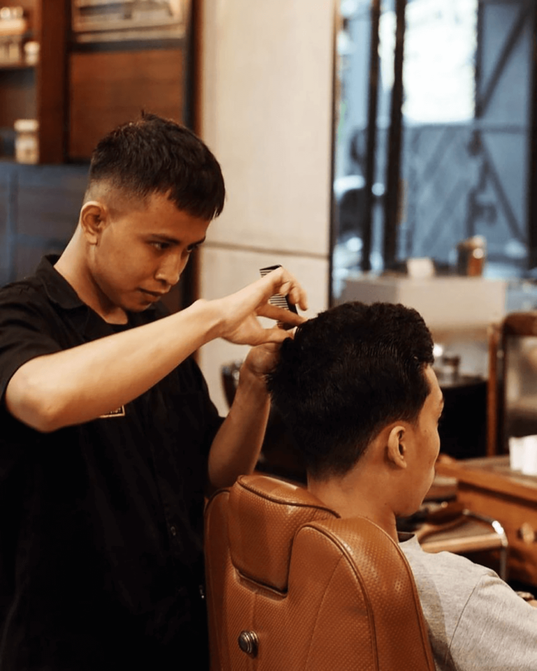 Aplikasi Pembukuan Barbershop